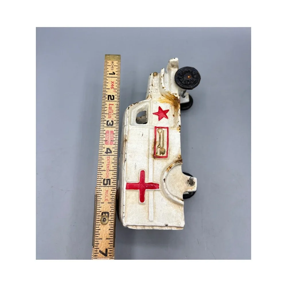 Vintage Cast Iron Ambulance Toy Red Cross Star White Painted Metal‎